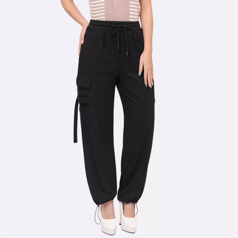 Tessa Elastic Waist Cargo in Black