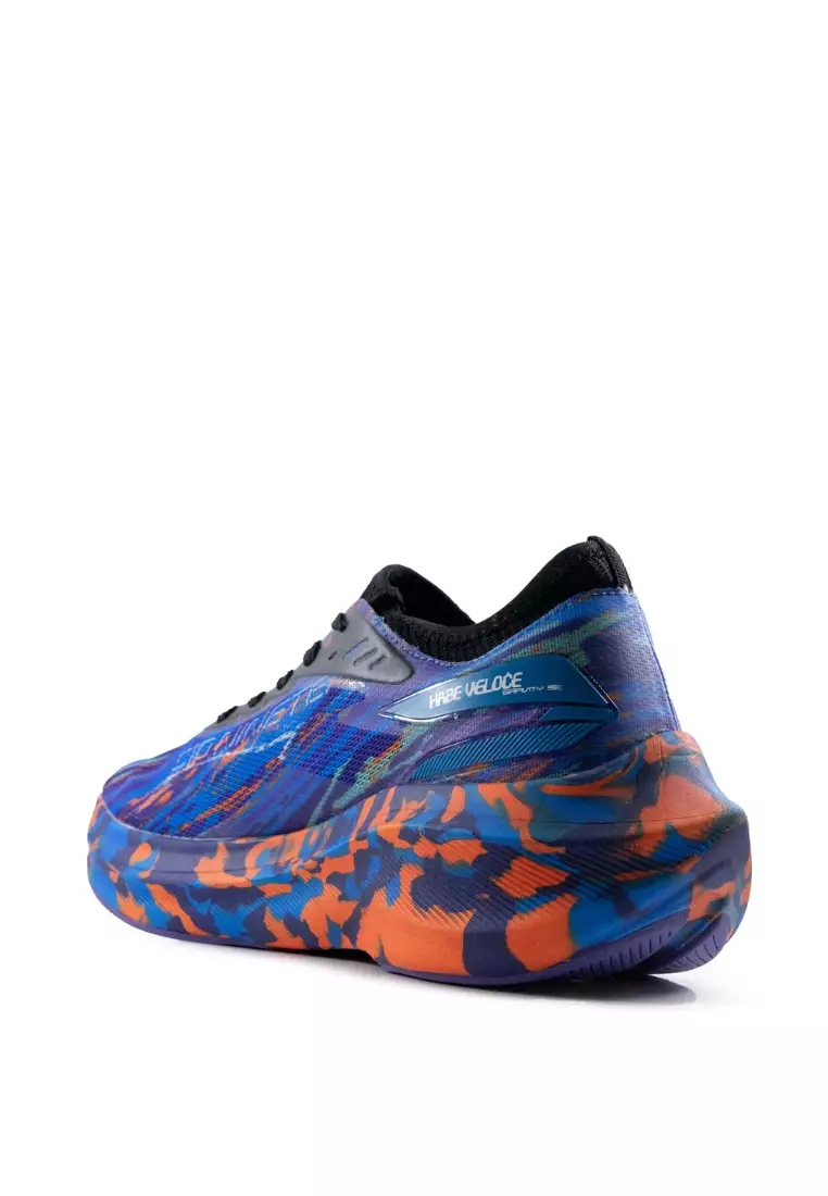 910nineten HAZE VELOCE GRAVITY sepatu lari - HITAM/ORANGE/JINGGA