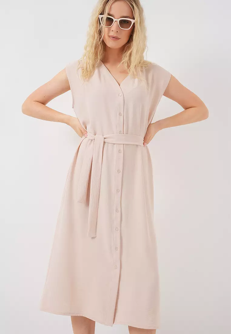 Sleeveless Belted Aerobin Dress