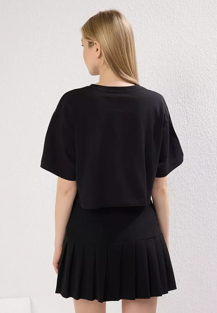 Black 100% Cotton Printed Relaxed/Wide Cut Crop Knit T-Shirt TWOSS23TS00369