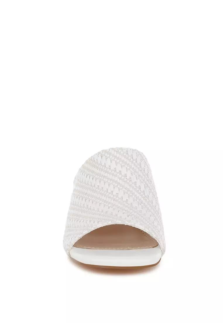 Woven Raffia Clogs In White