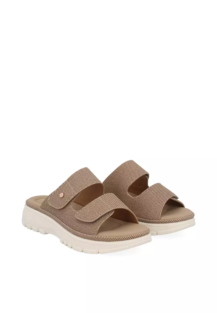 Medium Brown CR Lea CloudStep Sandals