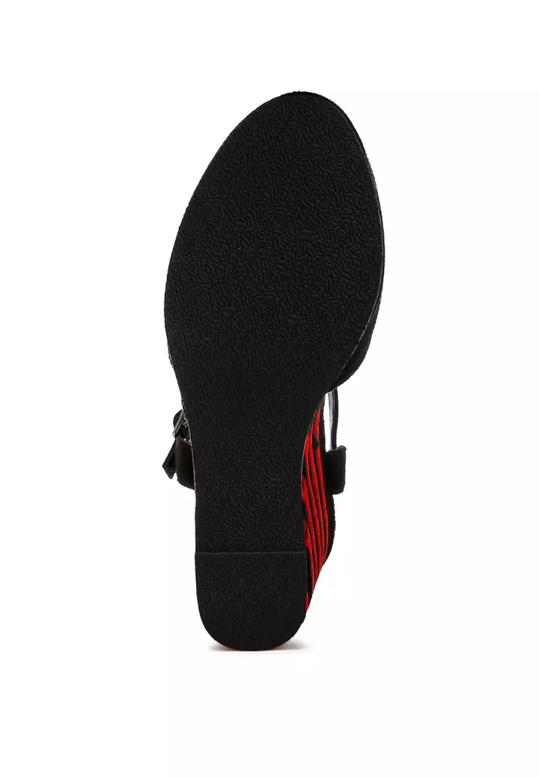 Dual Tone Wedge Sandals in Black