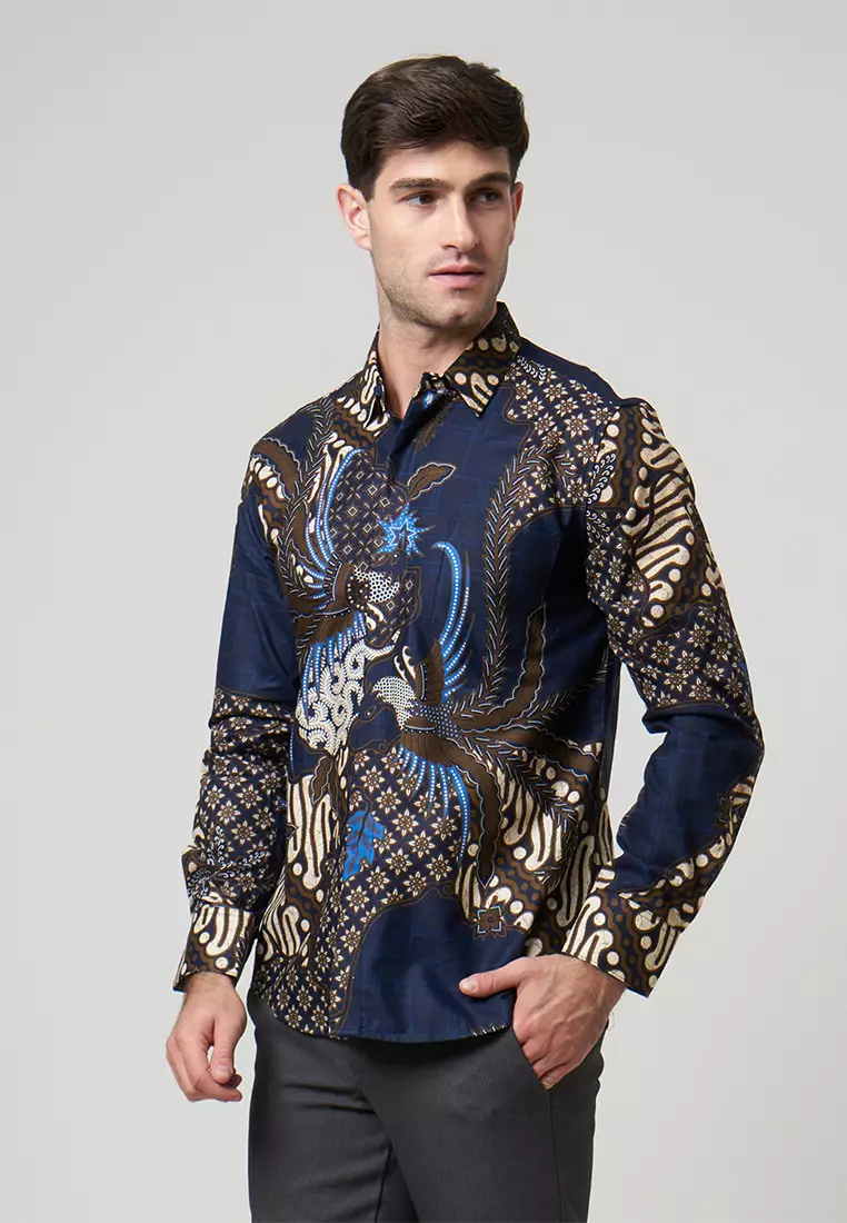 Slimfit Dhara Navy Kemeja Batik Pria Lengan Panjang