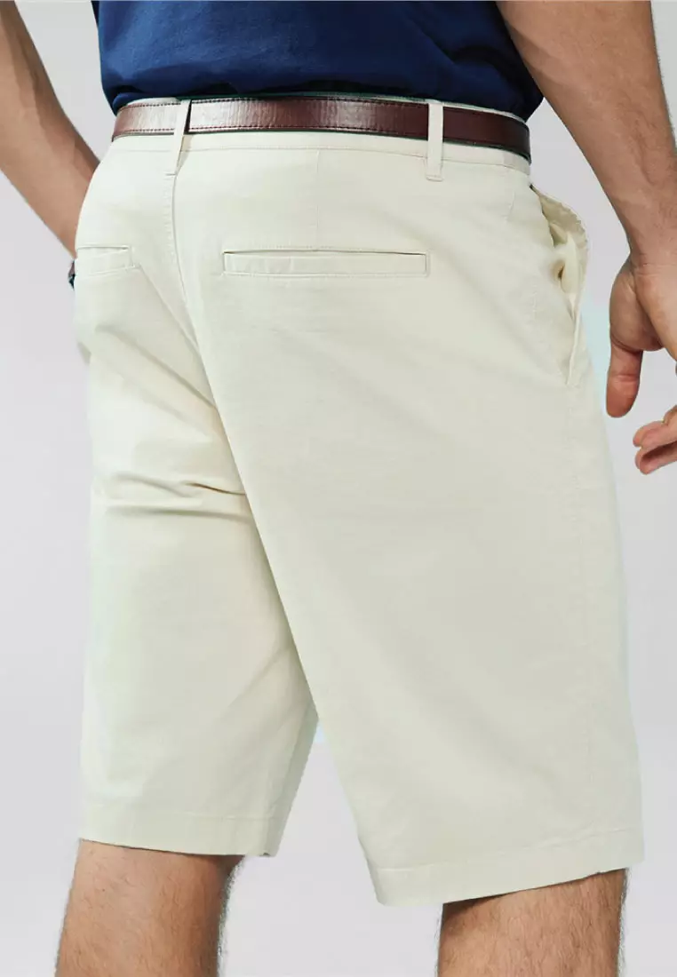 Men's Slim Tapered Hidden Comfort Bermuda Shorts 01106202