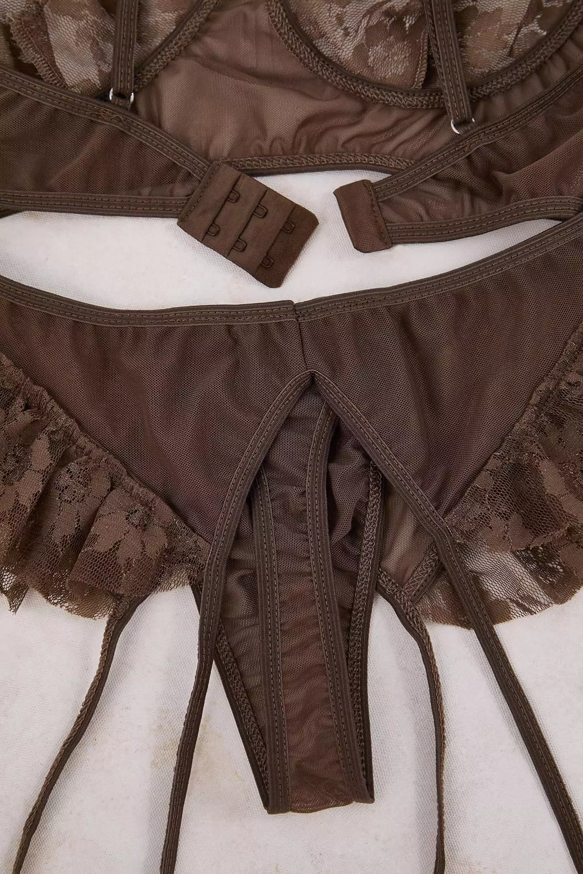 Brown Ribbon Detailed Leg Band Ruffled Lace Fancy Lingerie Set Thmaw26Bd4