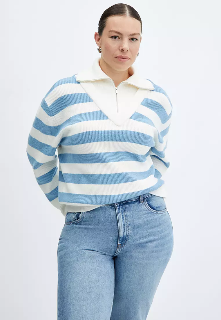 White and blue discount jumper