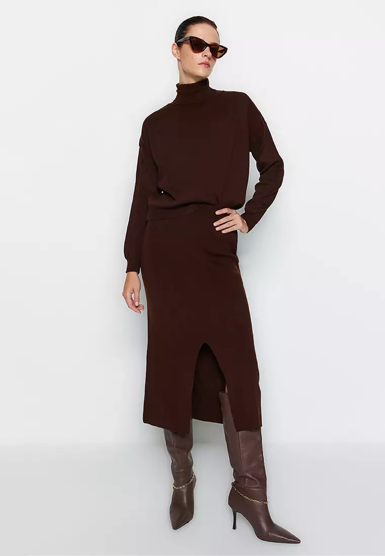 Turtleneck Skirted Knitwear Top-Bottom Set