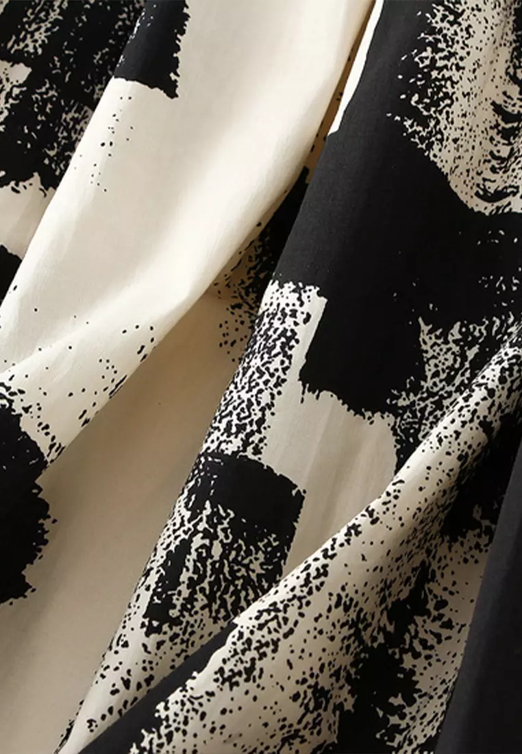 Ink Graffiti Printed A-line Skirt AF2302-2