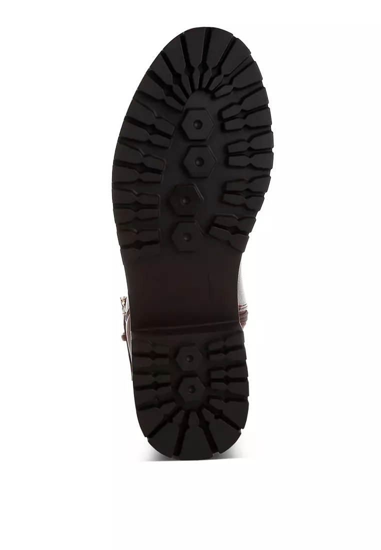 Chunky Buckle Detail Ankle Boots in Tan