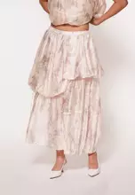 P.Beige