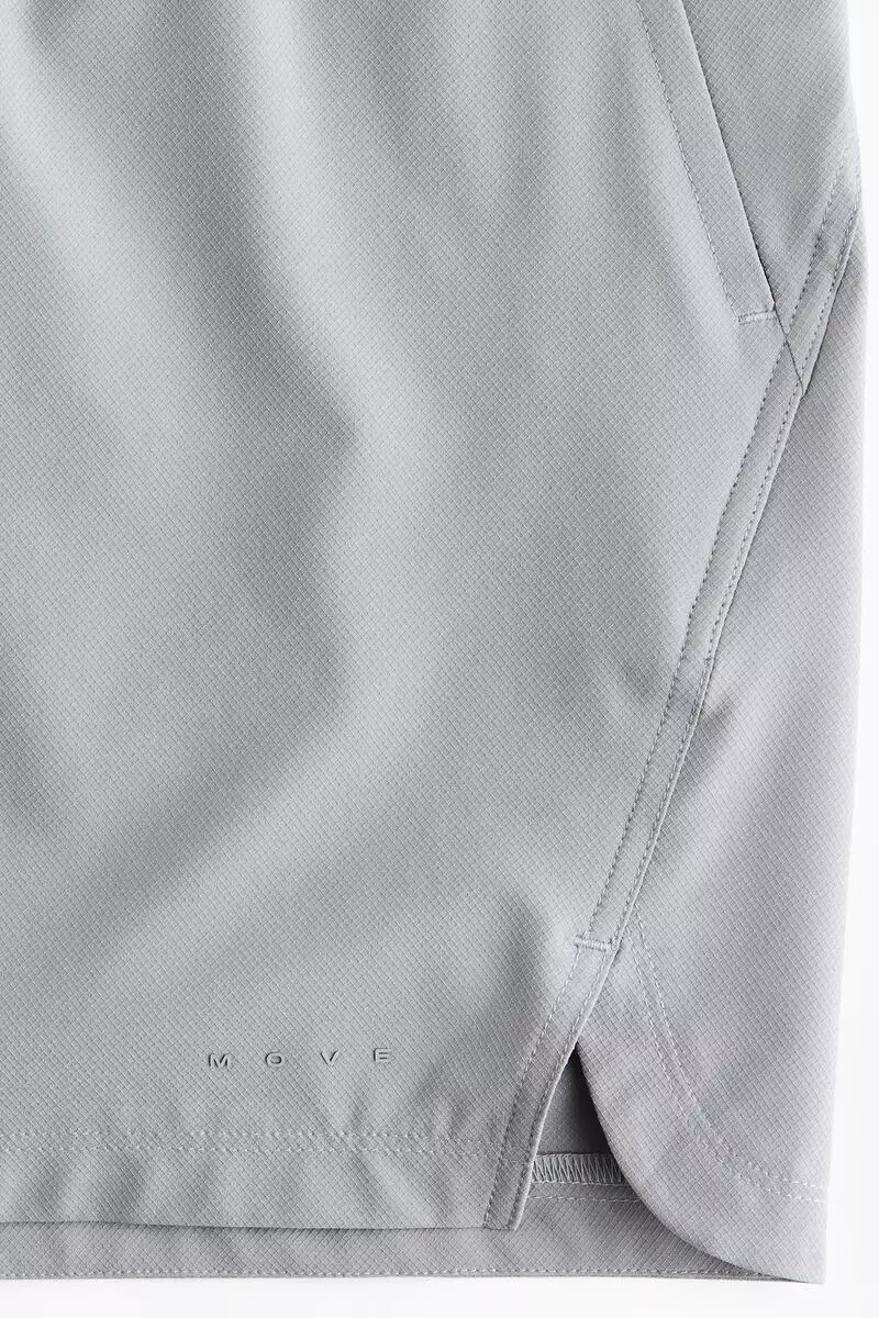 Sports shorts with DryMove™