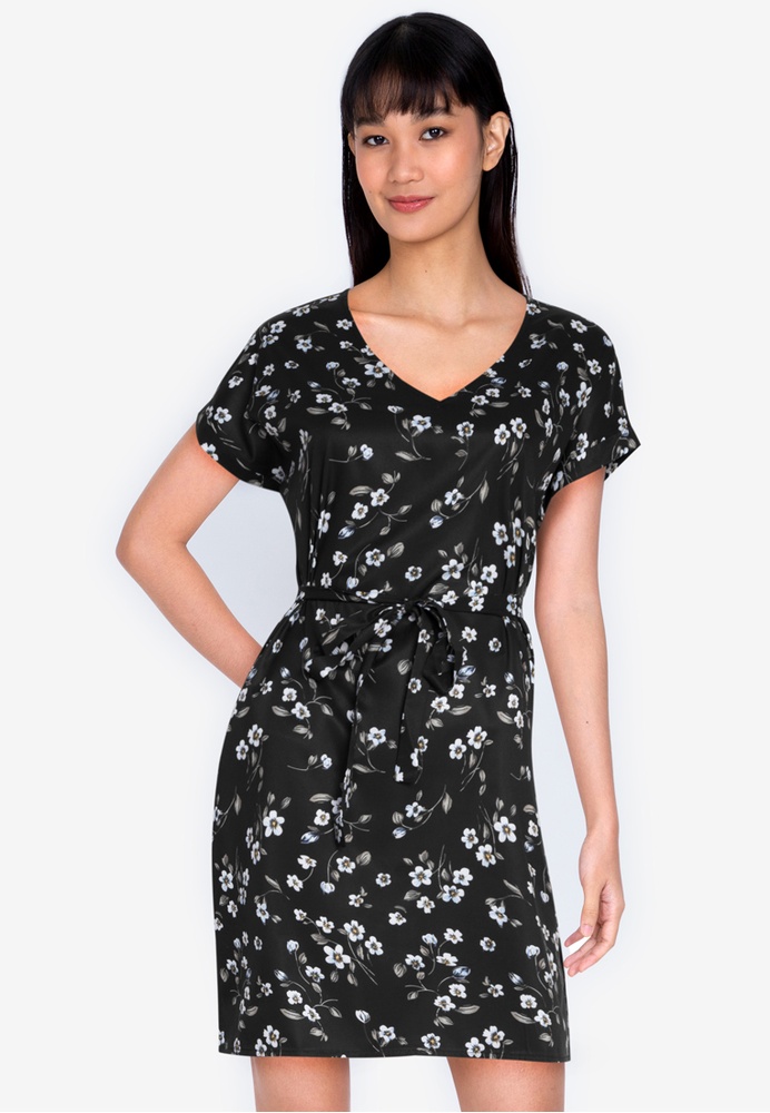 Buy ZALORA BASICS V-Neck Dress with Sash 2021 Online | ZALORA Singapore