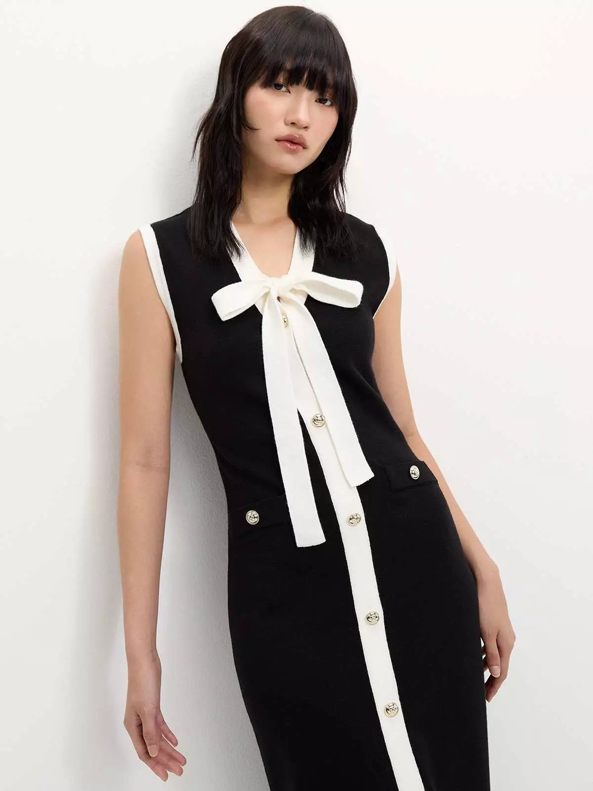 Jual Pomelo Fashion Pomelo - Dress Wanita Bow Tie Knit Dress - Black  Original 2026 | ZALORA Indonesia