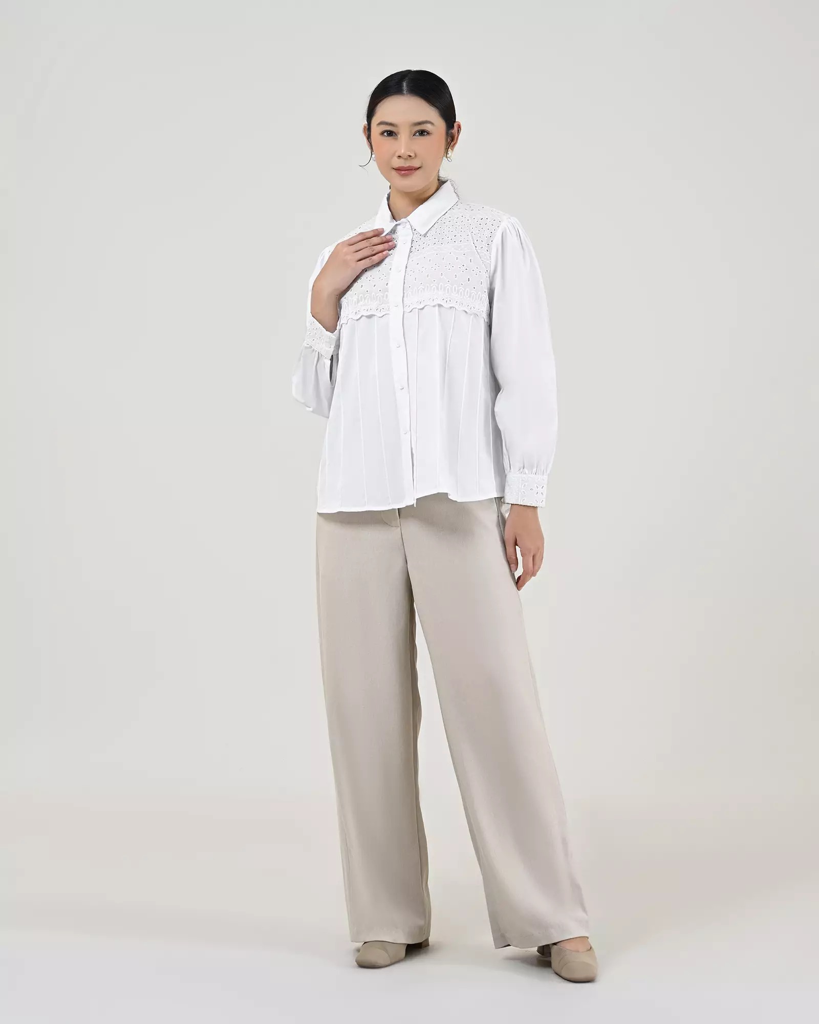 Geulis.id FRANSISKA SHIRT - White