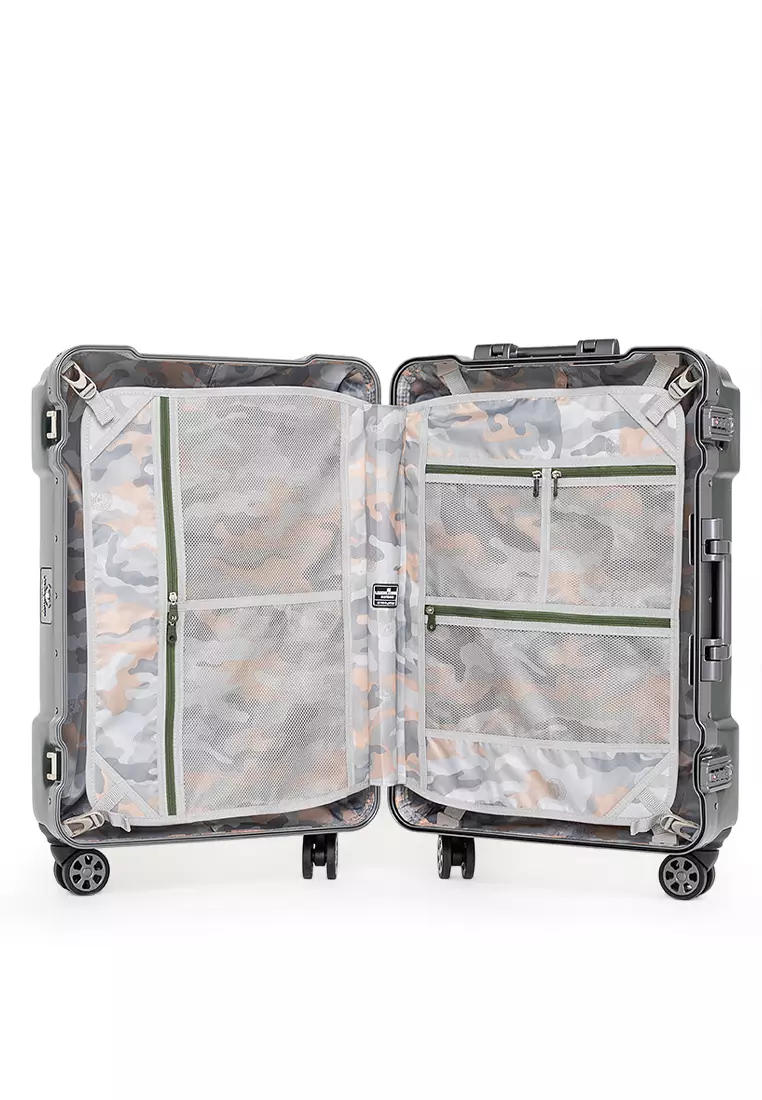 バッグ LEGEND WALKER OUTDOOR MODEL 6302 67L Amazon.co.jp: Legend Walker 6302-62 Suitcase, M Size, 2.6