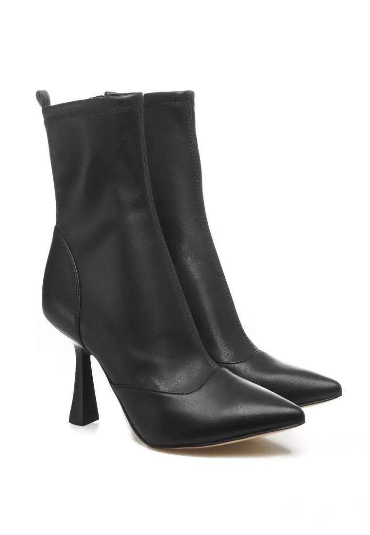 Michael kors black leather ankle boots 2025