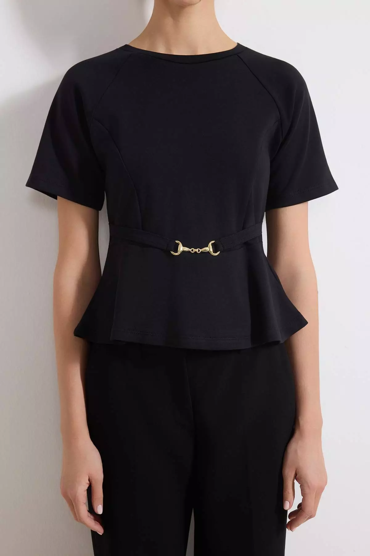 Black Peplum Raglan Sleeve Short Sleeve Accessory Detail Interlock Knitted Blouse Twoss26Bz242