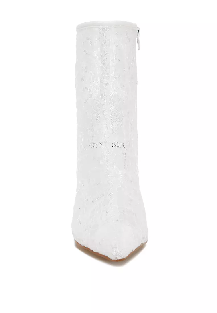 白色亮片蕾絲靴子