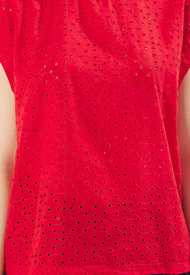 Red Brode Detail Relaxed Pattern Knitted T-Shirt