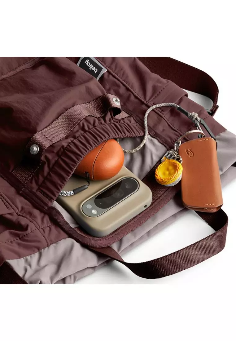 Bellroy Cinch Bucket Bag - Burgundy