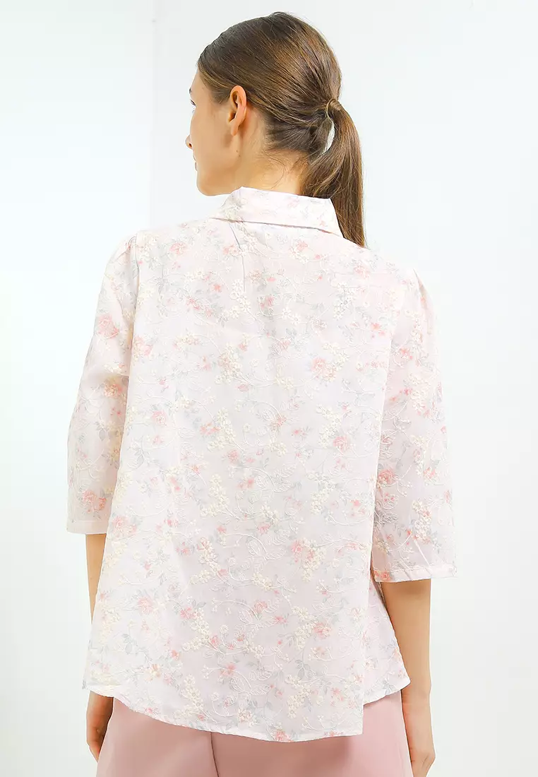 Flo Print Emb Hi Lo Shirt