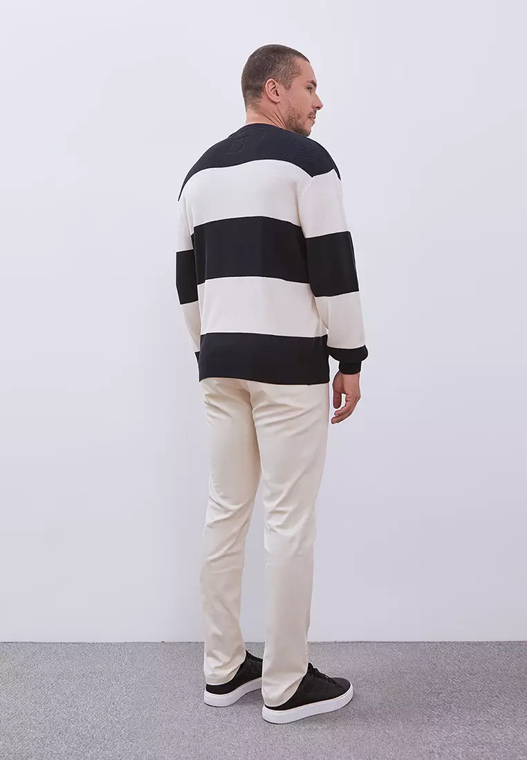 MANZONE - Sweatshirt Lengan Panjang Pria Damaris - Black Warna Black