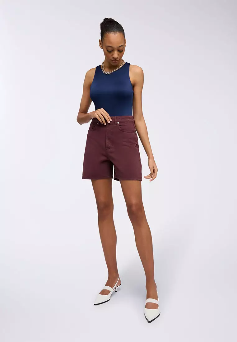 Woman Short pants