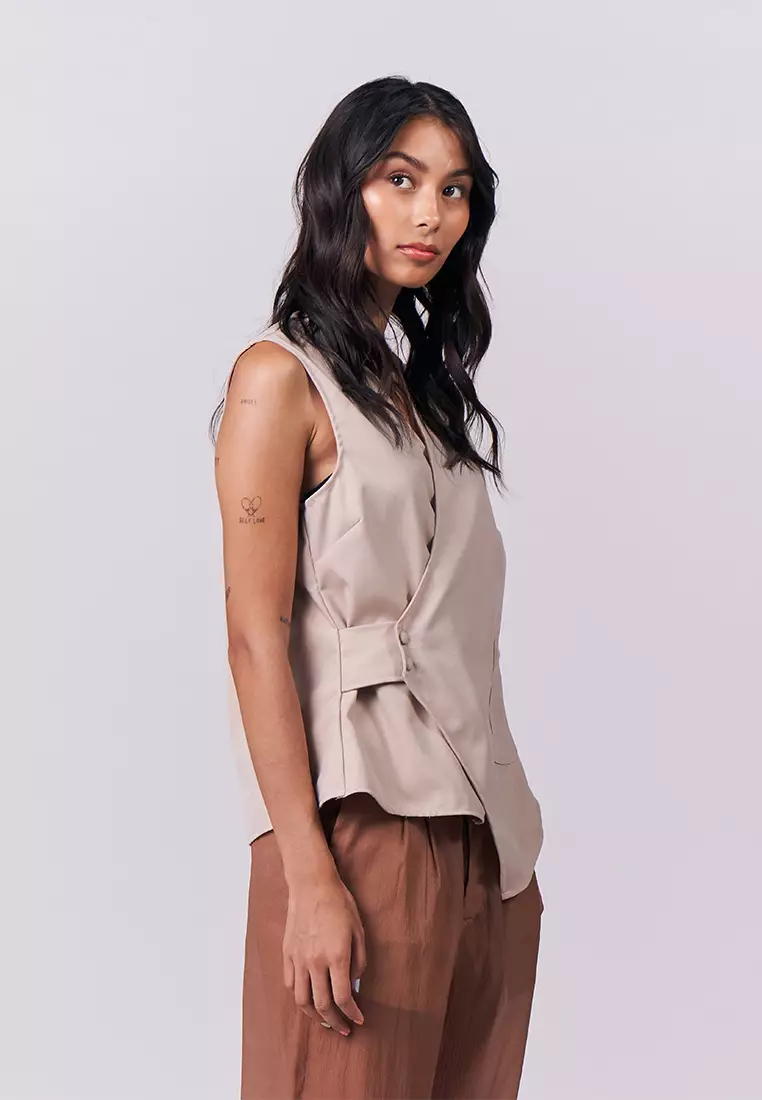 Inaya Sleeveless Vest Top