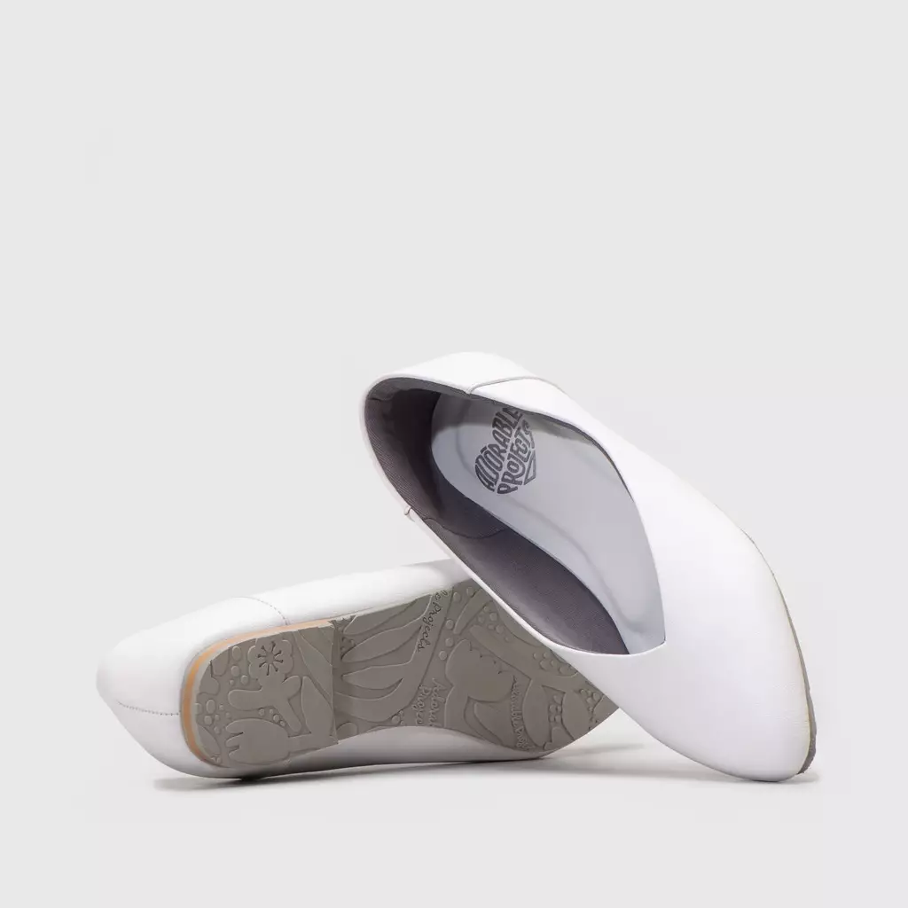 Alani Flat Shoes White