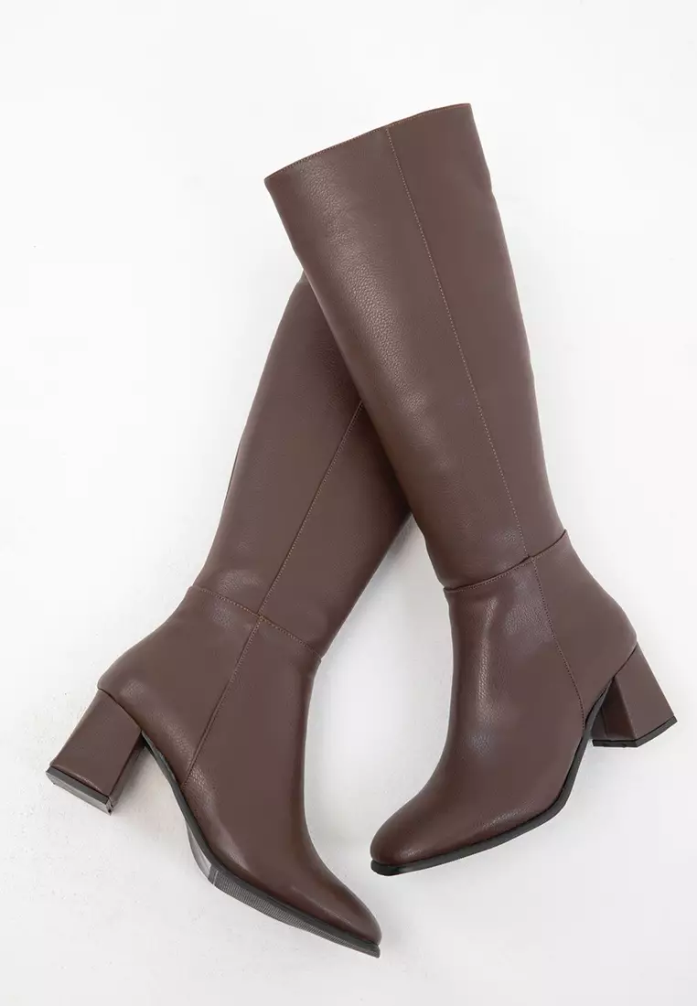 Low Heeled Knee-High Boots
