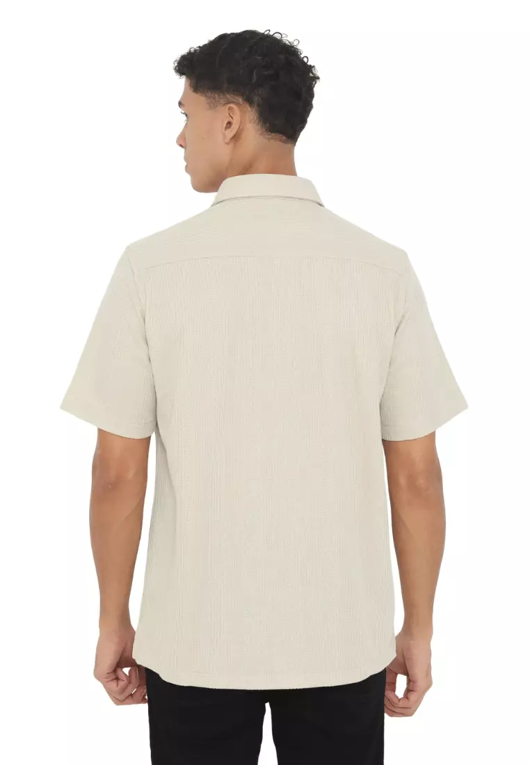 POLICE Kemeja Knit Premium Logo Plat Besi Regular Fit Pria