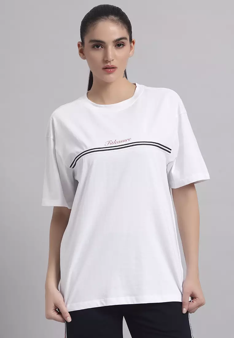 女士必备宽松白T恤