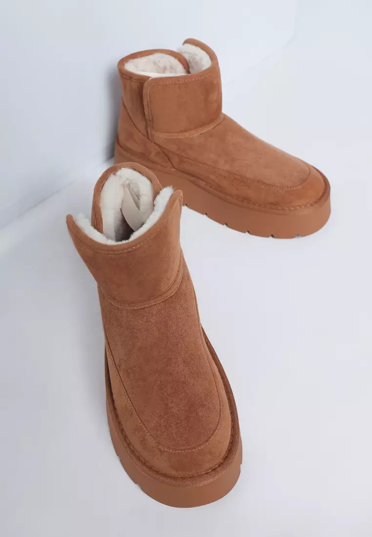 Sepatu Bot Salju Bertumit Tebal Warna Camel
