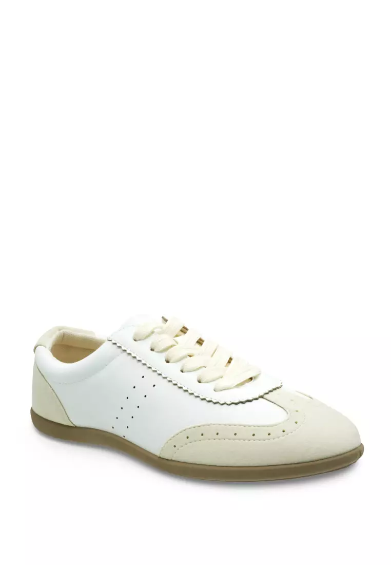 Women Lace Up Lifestyle Sneakers - 260160403