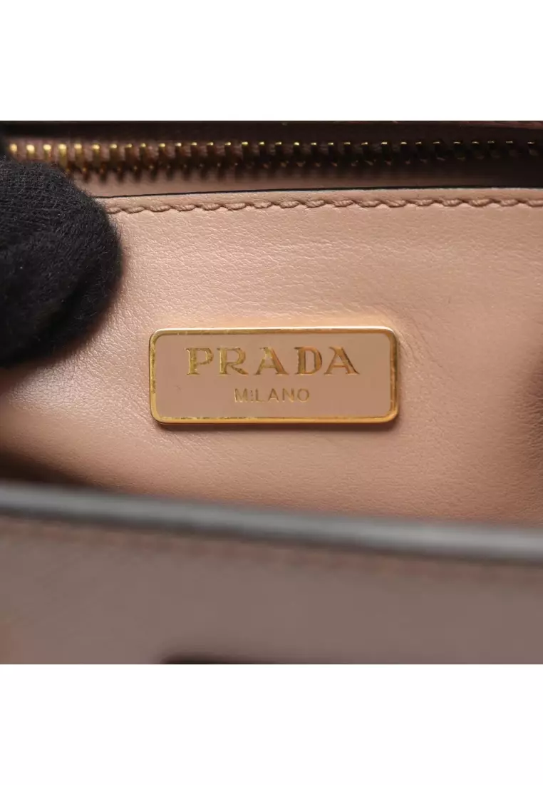 Pre-Loved Prada SAFFIANO ＋ SOFT C Handbag Saffiano leather Gray beige 2WAY