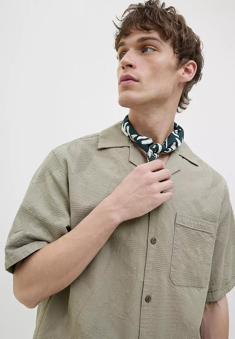 Short Sleeves Jacquard Resort Shirt