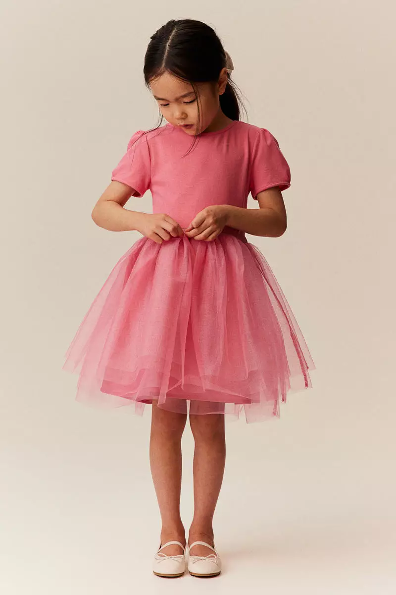 Tulle-skirt dress with puff sleeves