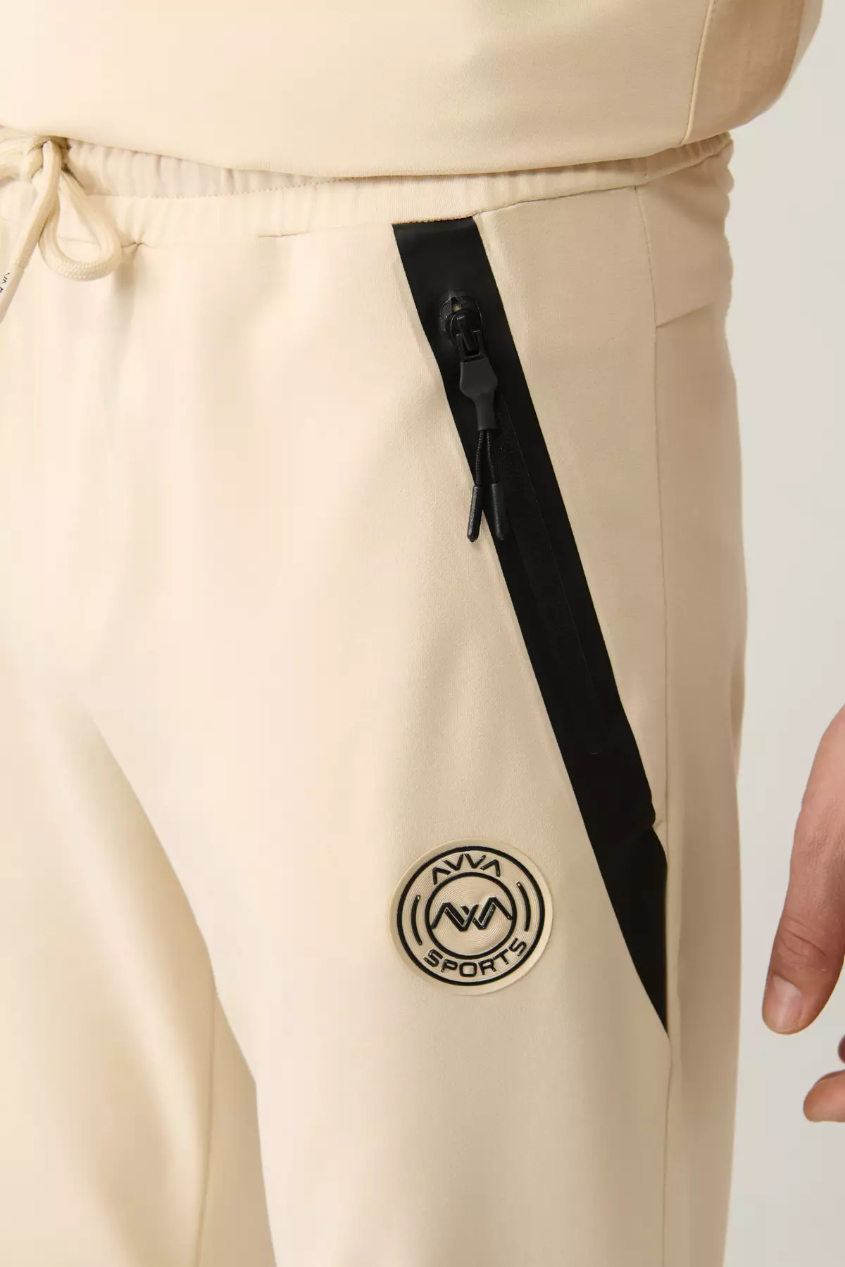 Panel Elastic Sweatpants