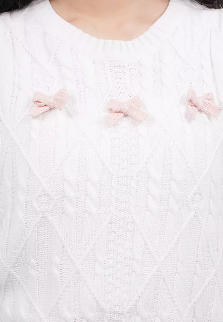 Sleeveless Knit Top with Ribbon Details