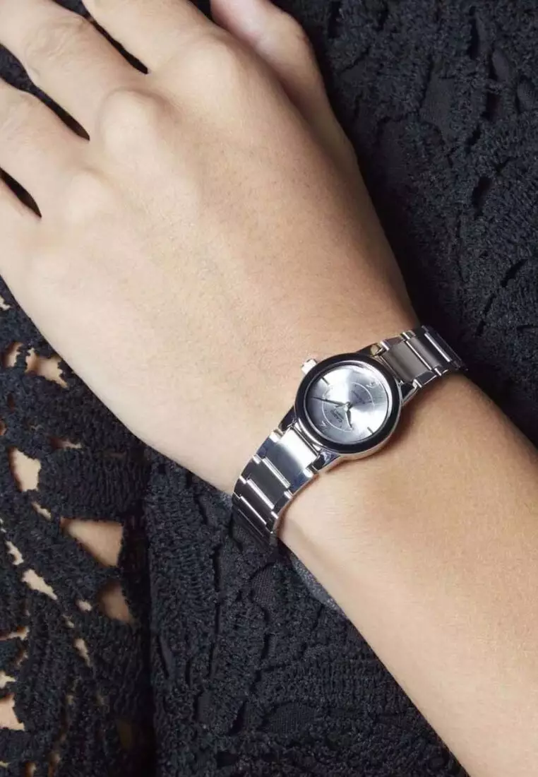 Women Analog Watch LTP-1230D-7C Silver Stainless Steel Strap