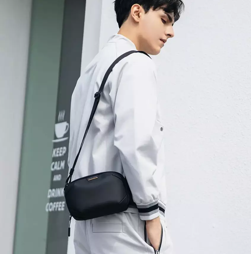 Mark Ryden Crossbody Shoulder Bag Tas Selempang Pria MR403- BLACK