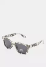 Neutral Olive-Marshmallow