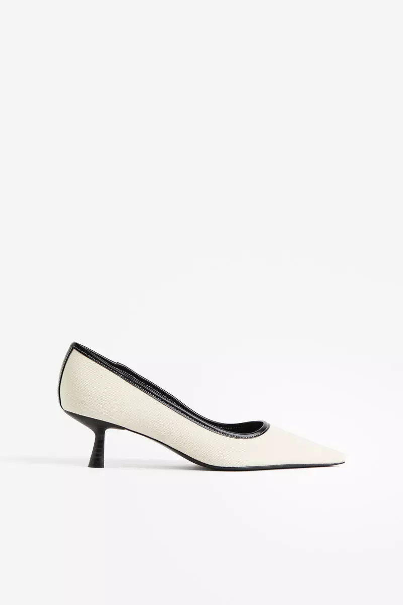 Discount on H&m  shoes - SKU: Canvas Court Shoes