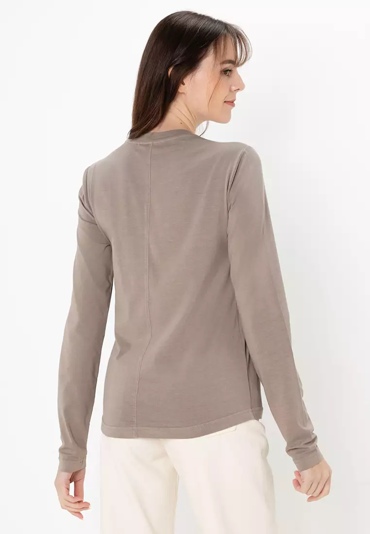 Slim Long-Sleeve Top
