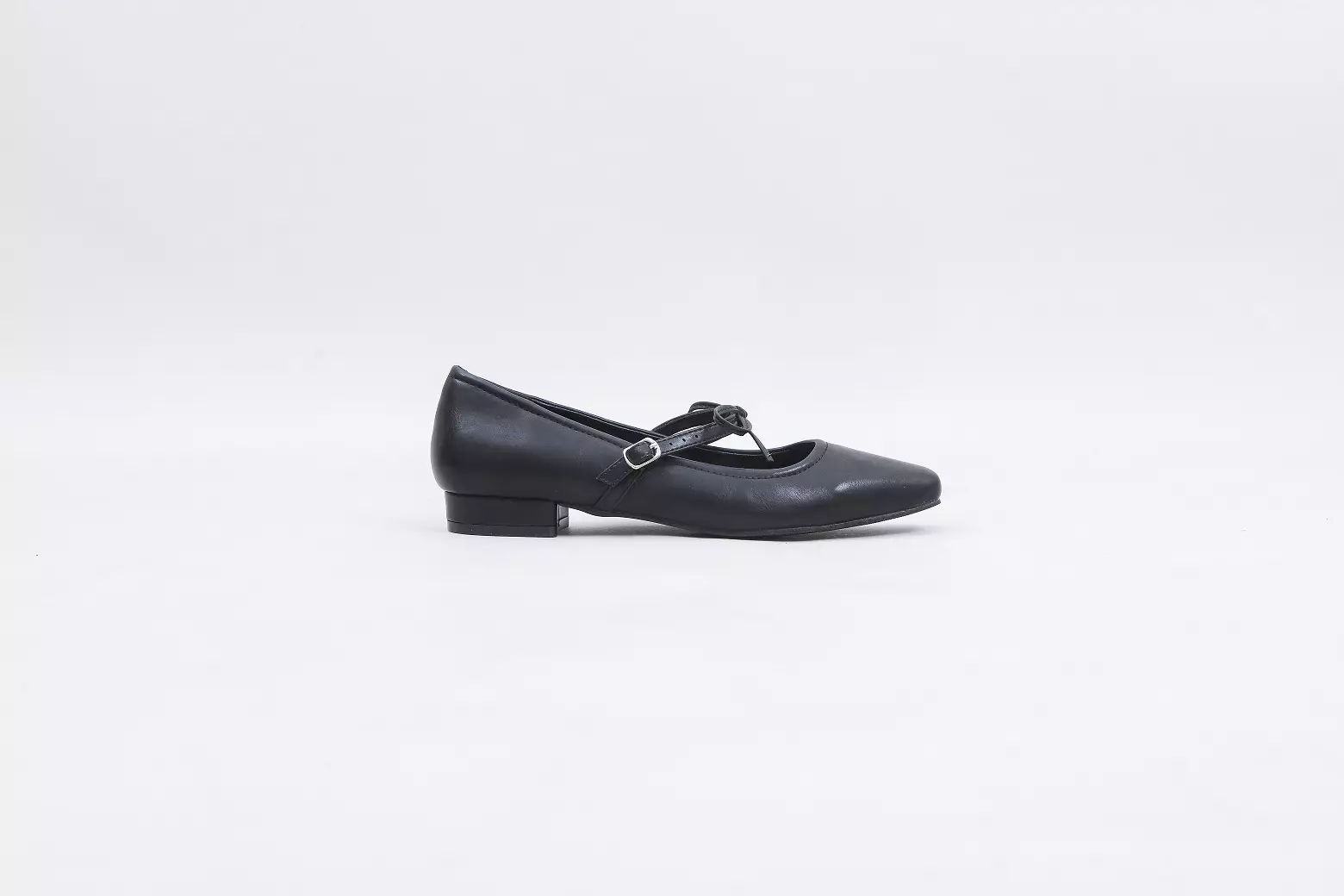 The Little Things She Needs - AGNES Flatshoes Sepatu Heels Wanita Black