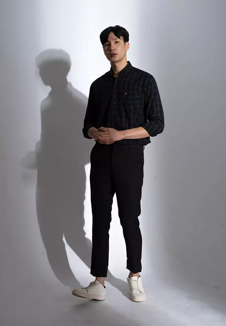 Kemeja panjang pria formal slim fit hitam kotak cokelat houseofcuff