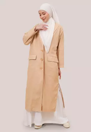 outerwear siti outfit