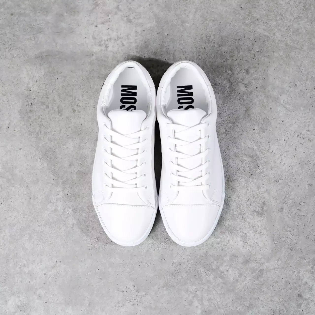 Sepatu MOSCHINO TEXT BACK BLACK BABY PINK LEATHER SNEAKER 100% ORIGINAL