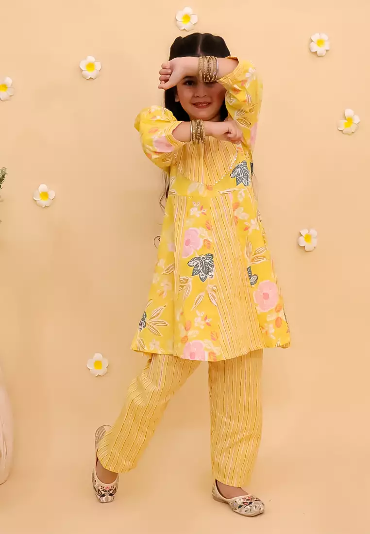 The Mom Store Ray of Style Girls Floral Print Anarkali Kurta Set - Multi